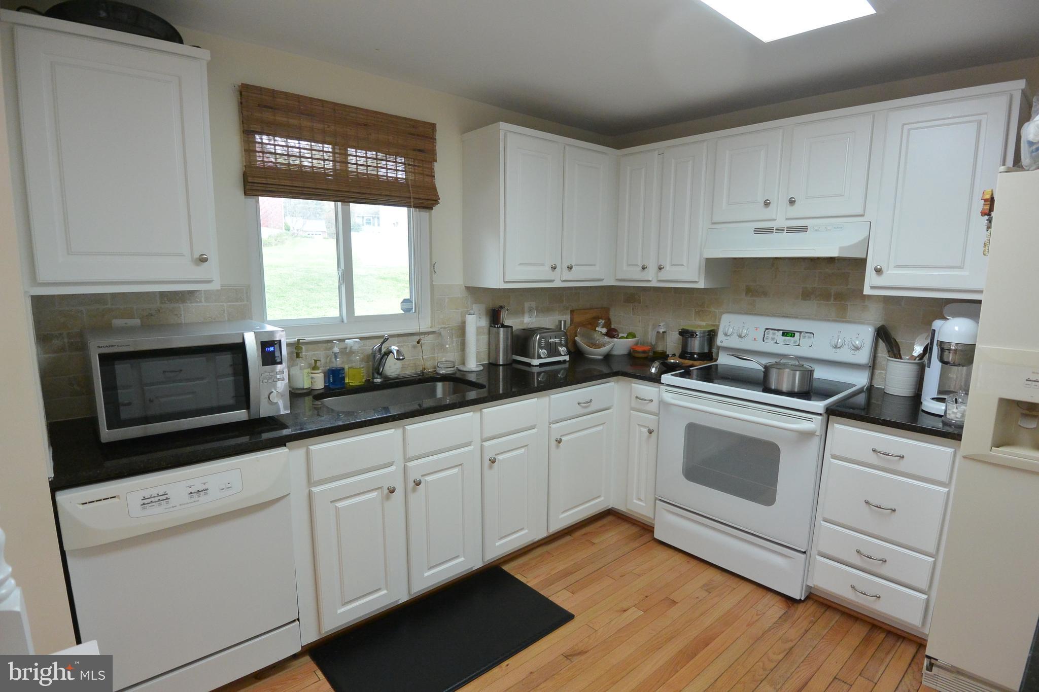 3601 Rusty Rim Ellicott City, MD 21043 - Photo 9 of 29 Kitchen