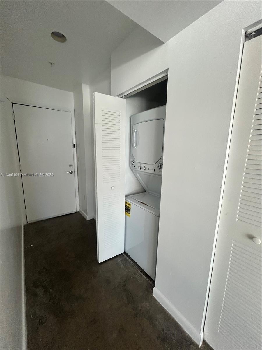 133 Northeast 2nd Avenue, Unit 510 Miami, FL 33132 - Photo 2 of 4 a view of utility room