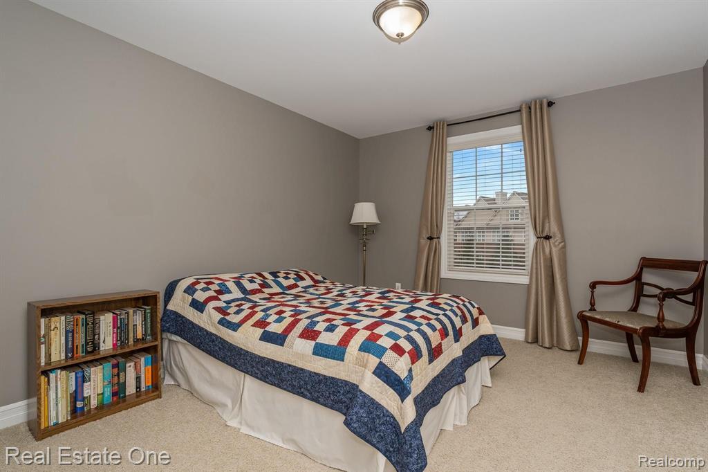 545 Andover Court, Unit 37 Rochester Hills, MI 48306 - Photo 23 of 37