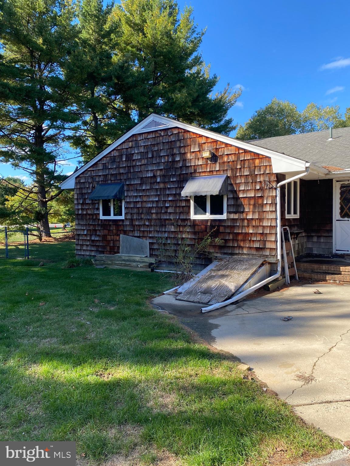 59 Scotts Corner Road Cranbury, NJ 08512 - Photo 4 of 17