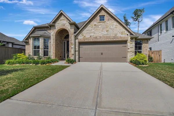 $484,900 | 21824 Enchanted Rock Drive North, Porter, TX 77365