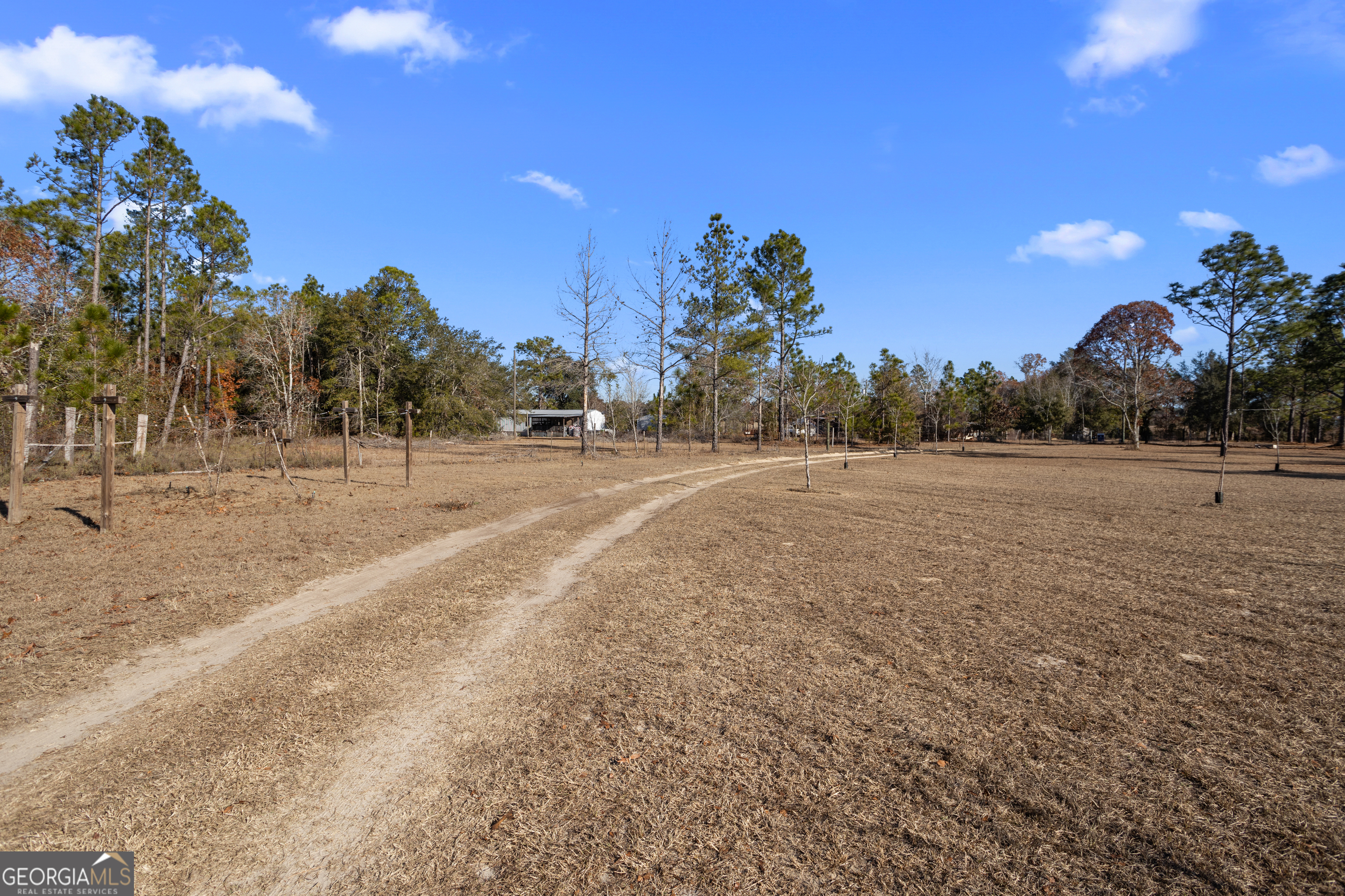585 Brangus Lane Collins, GA 30421 - Photo 21 of 37