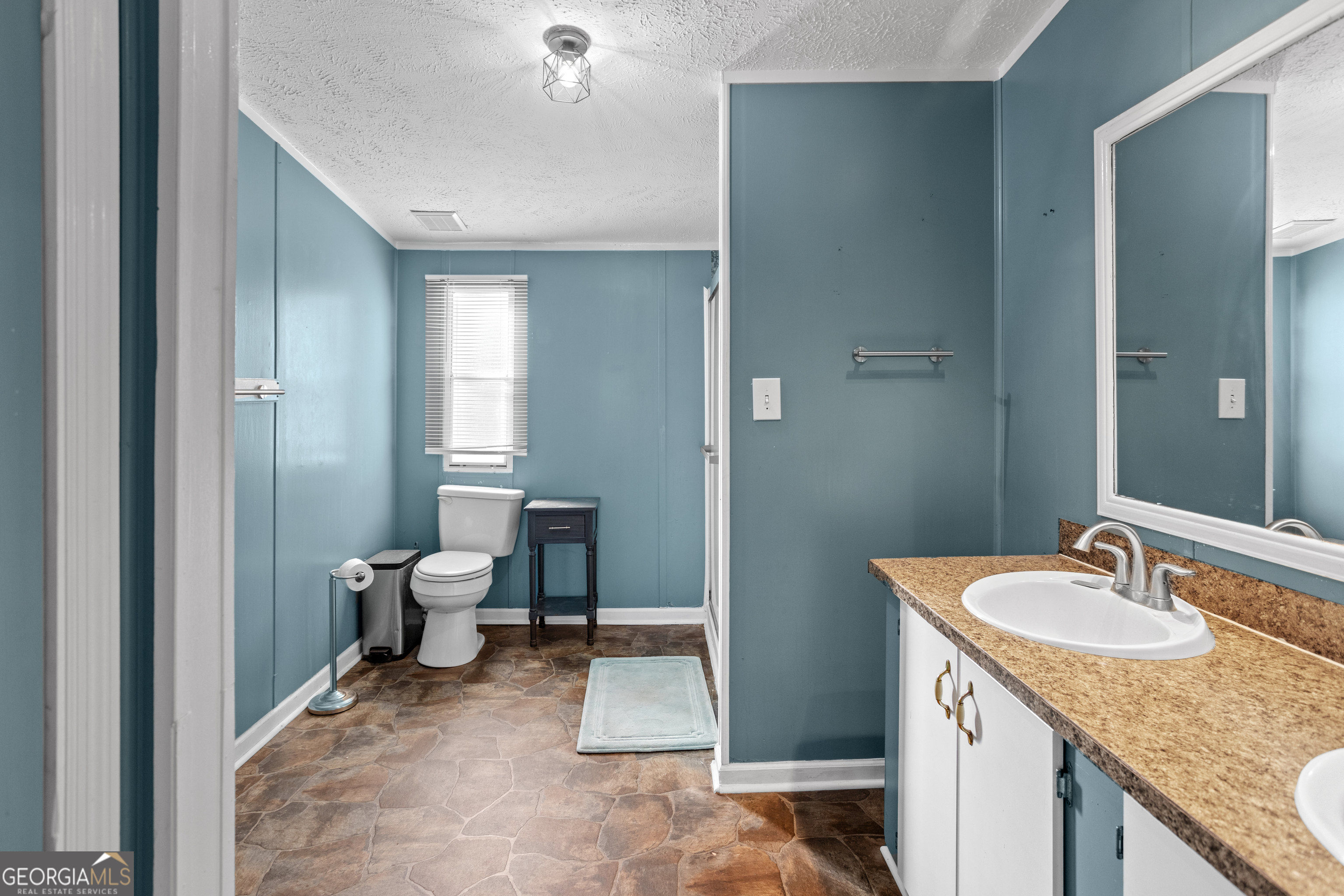 585 Brangus Lane Collins, GA 30421 - Photo 10 of 37