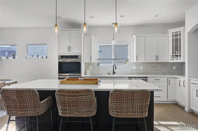 $675,000 | 610 Cruden Bay Court, Dardenne Prairie, MO 63368