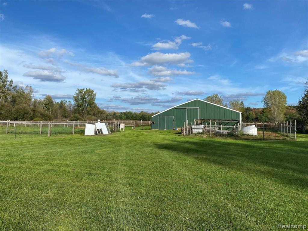 2099 South Hurds Corner Road Caro, MI 48723 - Photo 15 of 21
