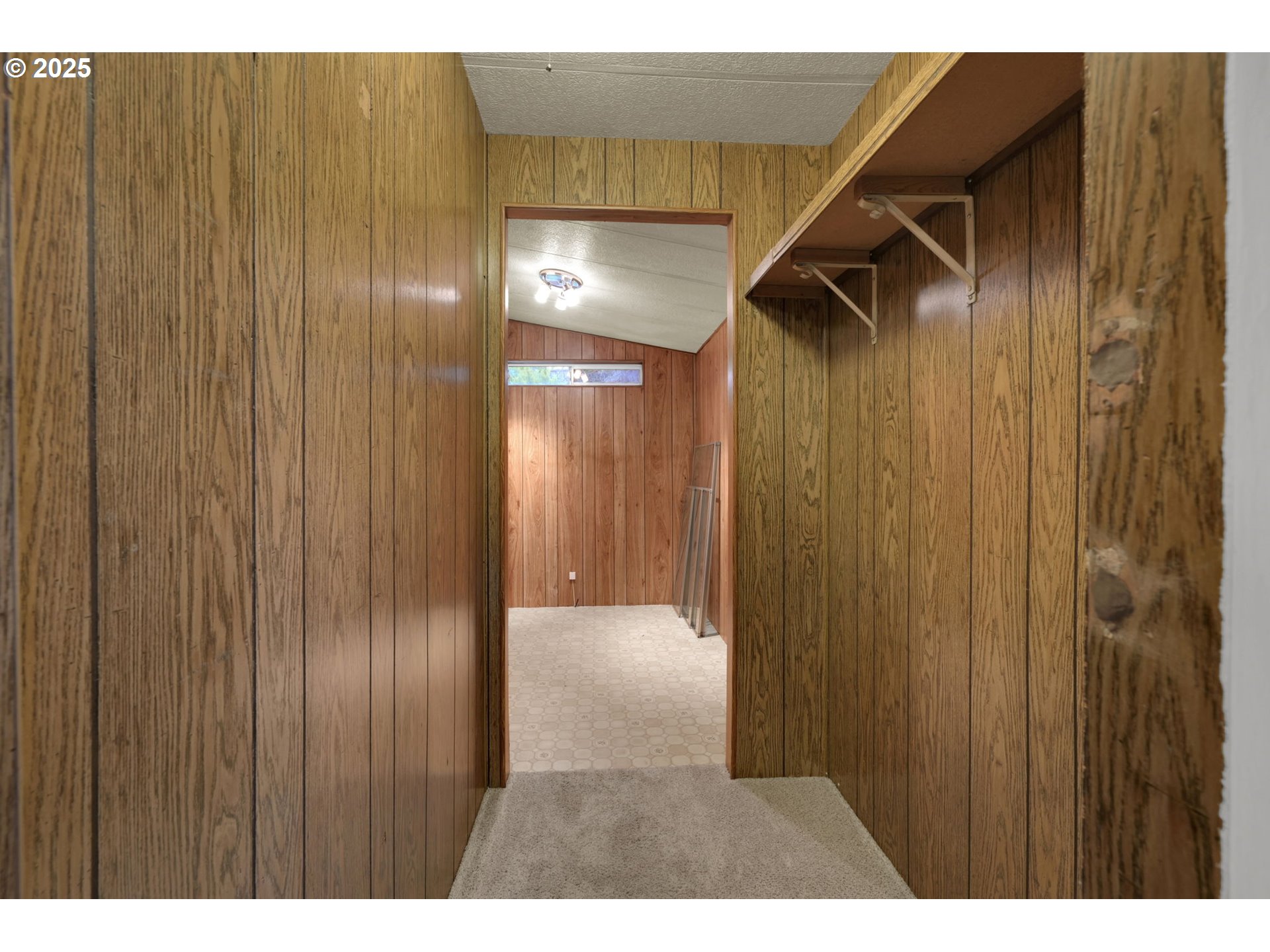 1475 Green Acres Road, Unit 13 Eugene, OR 97408 - Photo 27 of 39