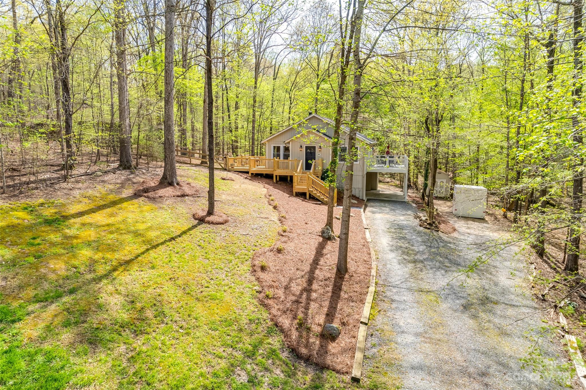 715 Lochaven Road, Waxhaw, NC 28173 Compass