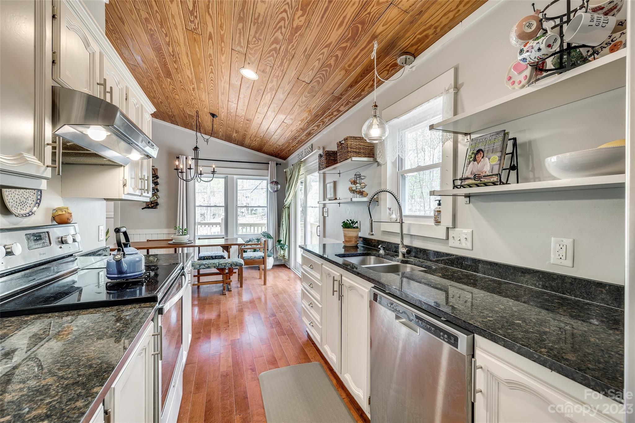715 Lochaven Road Weddington, NC 28173 - Photo 11 of 30 Gallery Image 11