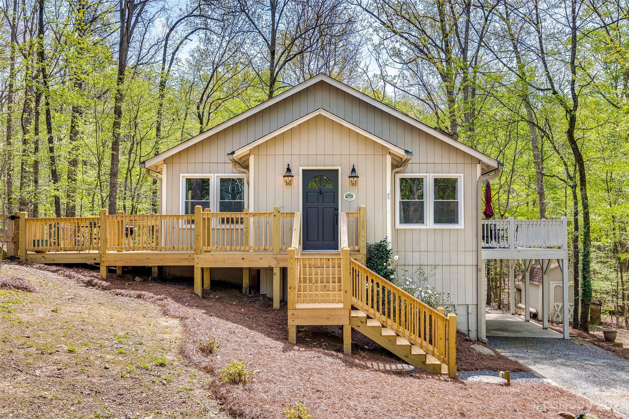 715 Lochaven Road Weddington, NC 28173 - Photo 2 of 30 Gallery Image 2