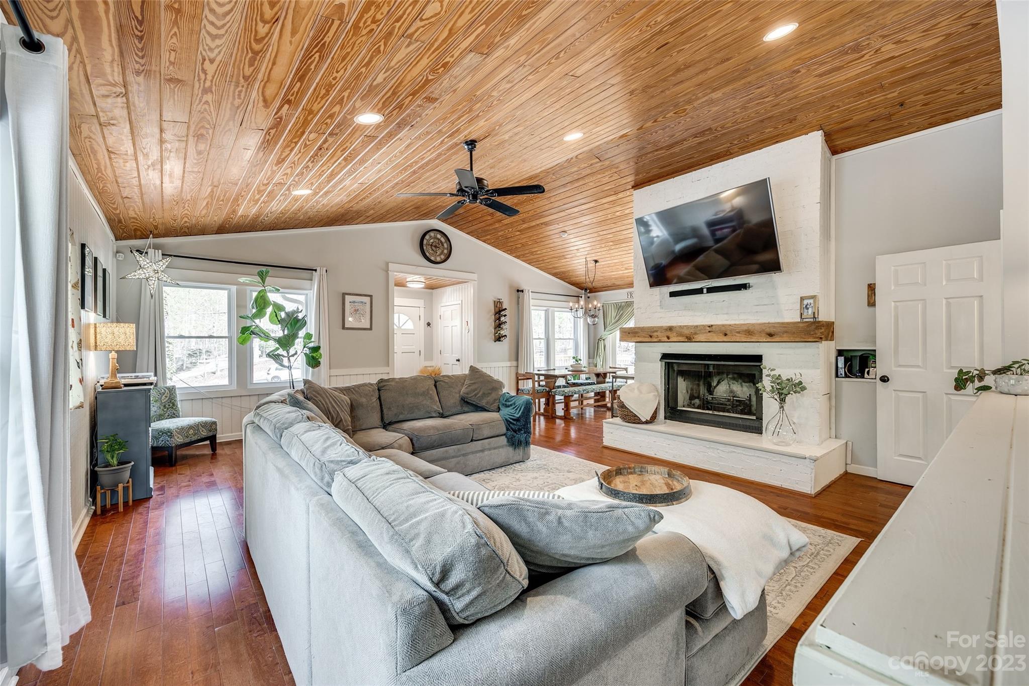715 Lochaven Road Weddington, NC 28173 - Photo 5 of 30 Gallery Image 5