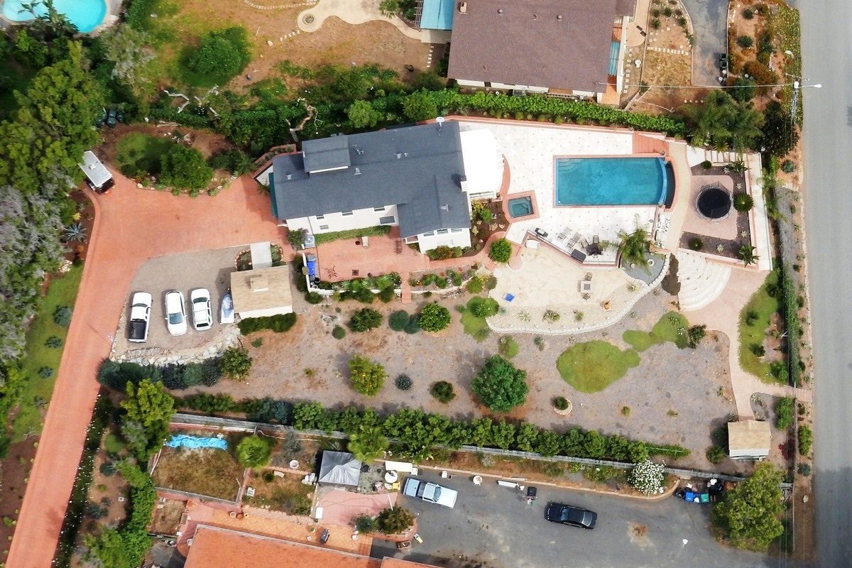 4258 North Rogers Road Spring Valley, CA 91977 - Photo 2 of 25