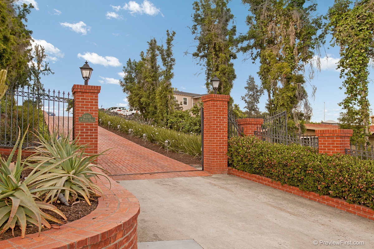 4258 North Rogers Road Spring Valley, CA 91977 - Photo 24 of 25 Gated Private Driveway