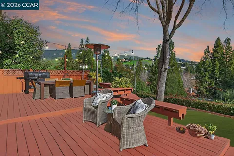 $2,698,800 | 704 Blue Spruce Drive, Danville, CA 94506