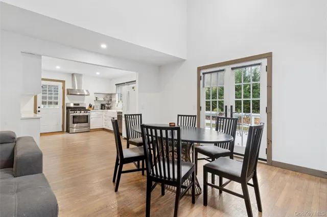 $1,799,000 | 33 Whalers Drive, Sag Harbor, NY 11963