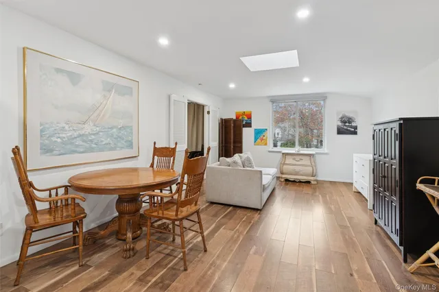 $1,799,000 | 33 Whalers Drive, Sag Harbor, NY 11963