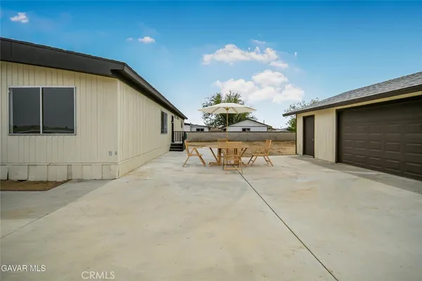 $299,990 | 2489 55th Street West, Rosamond, CA 93560