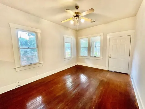 $2,500 | 506 East 38th Street, Unit A, Austin, TX 78751