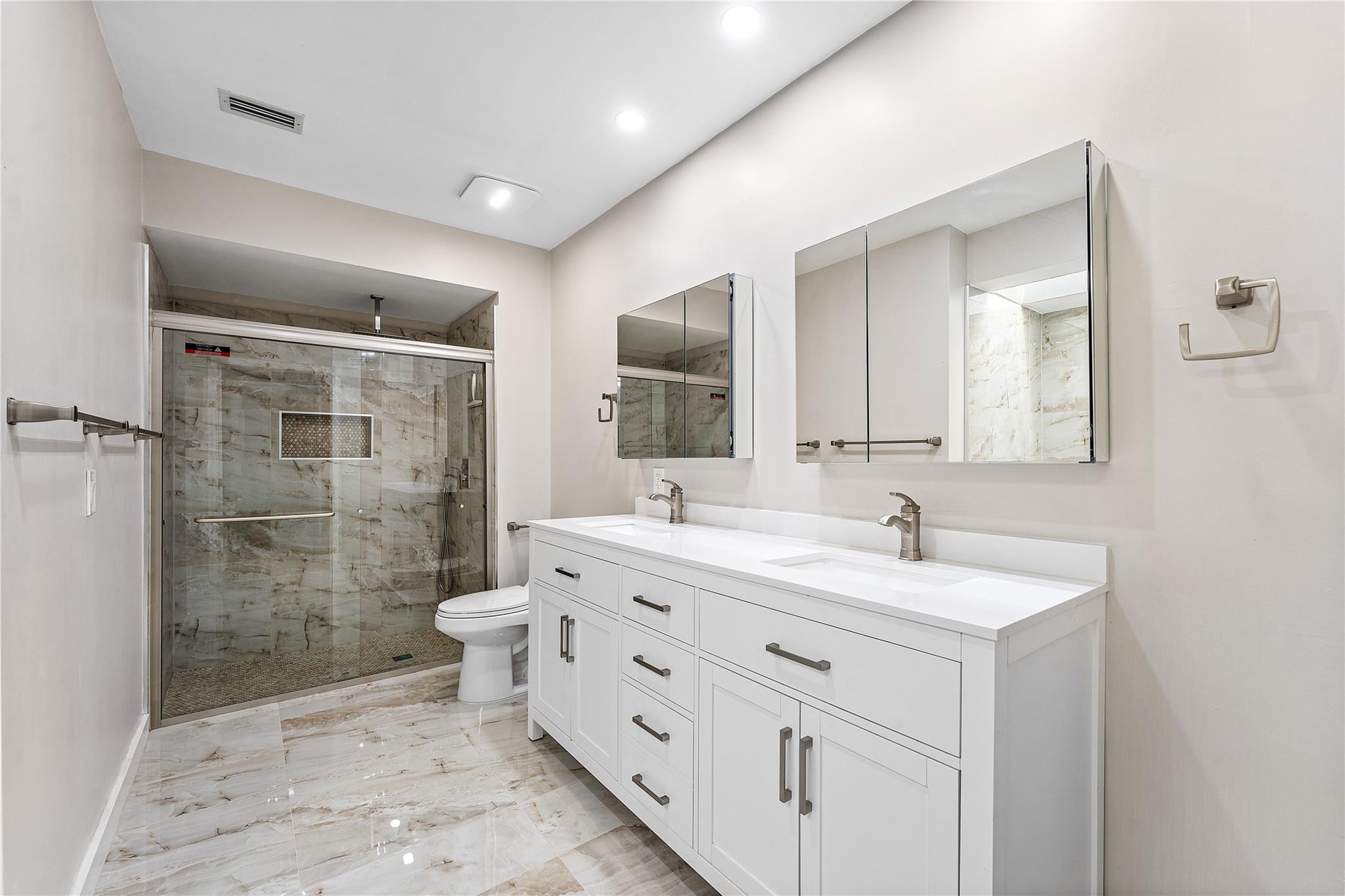 6829 Pradera Drive Boca Raton, FL 33433 - Photo 13 of 28 Photo 13