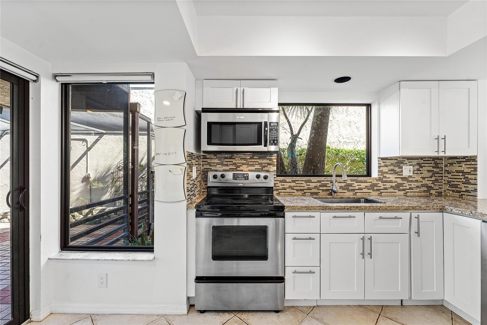 6829 Pradera Drive Boca Raton, FL 33433 - Photo 4 of 28 Photo 4