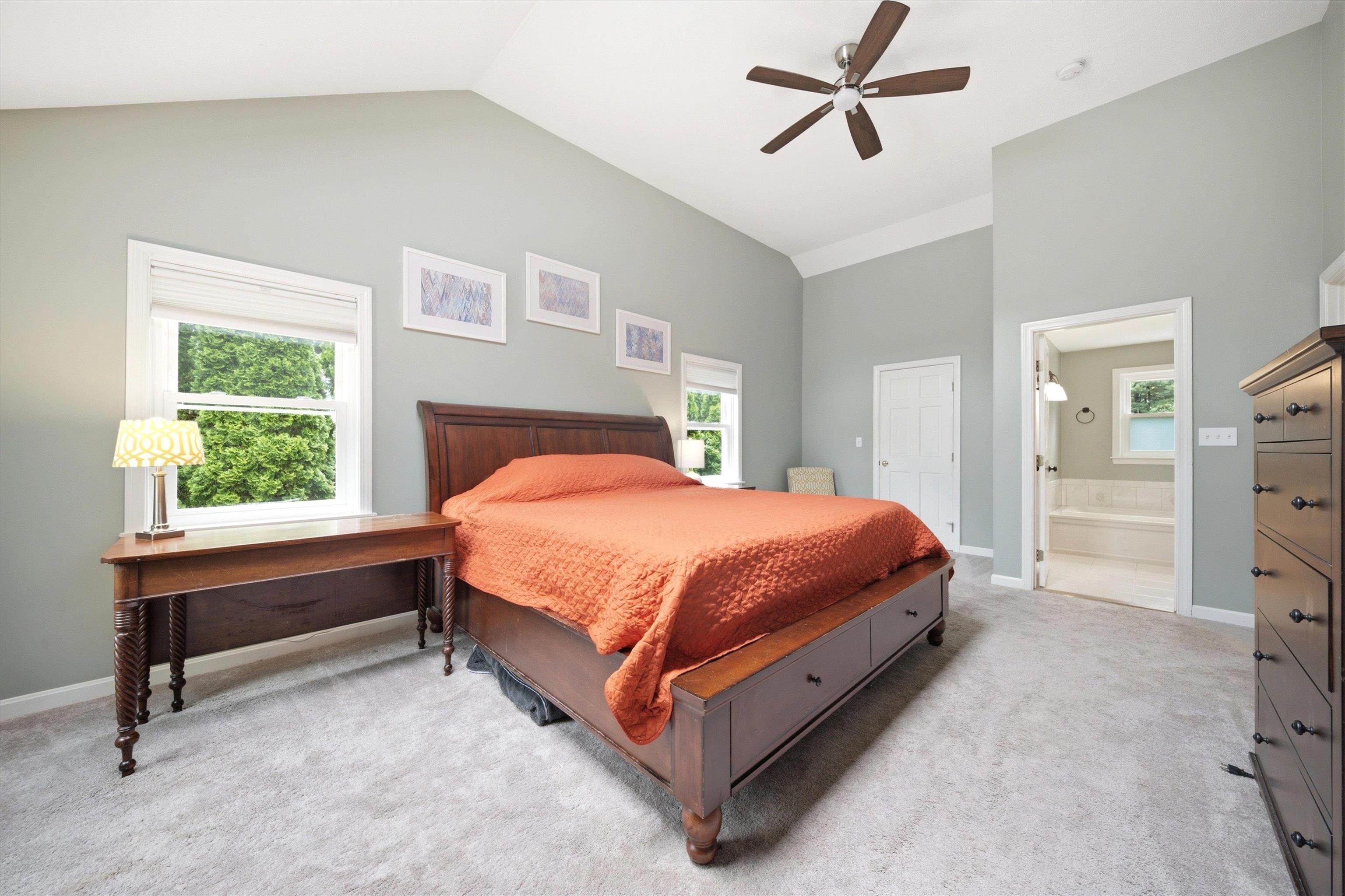 11 Hammar Road Nashua, NH 03062 - Photo 19 of 43