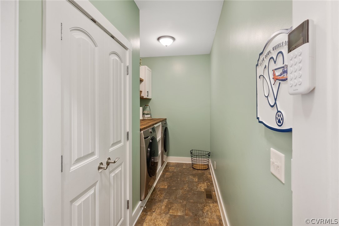 6150 Advance Mills Road Ruckersville, VA 22968 - Photo 29 of 50 a view of a hallway with storage and utility