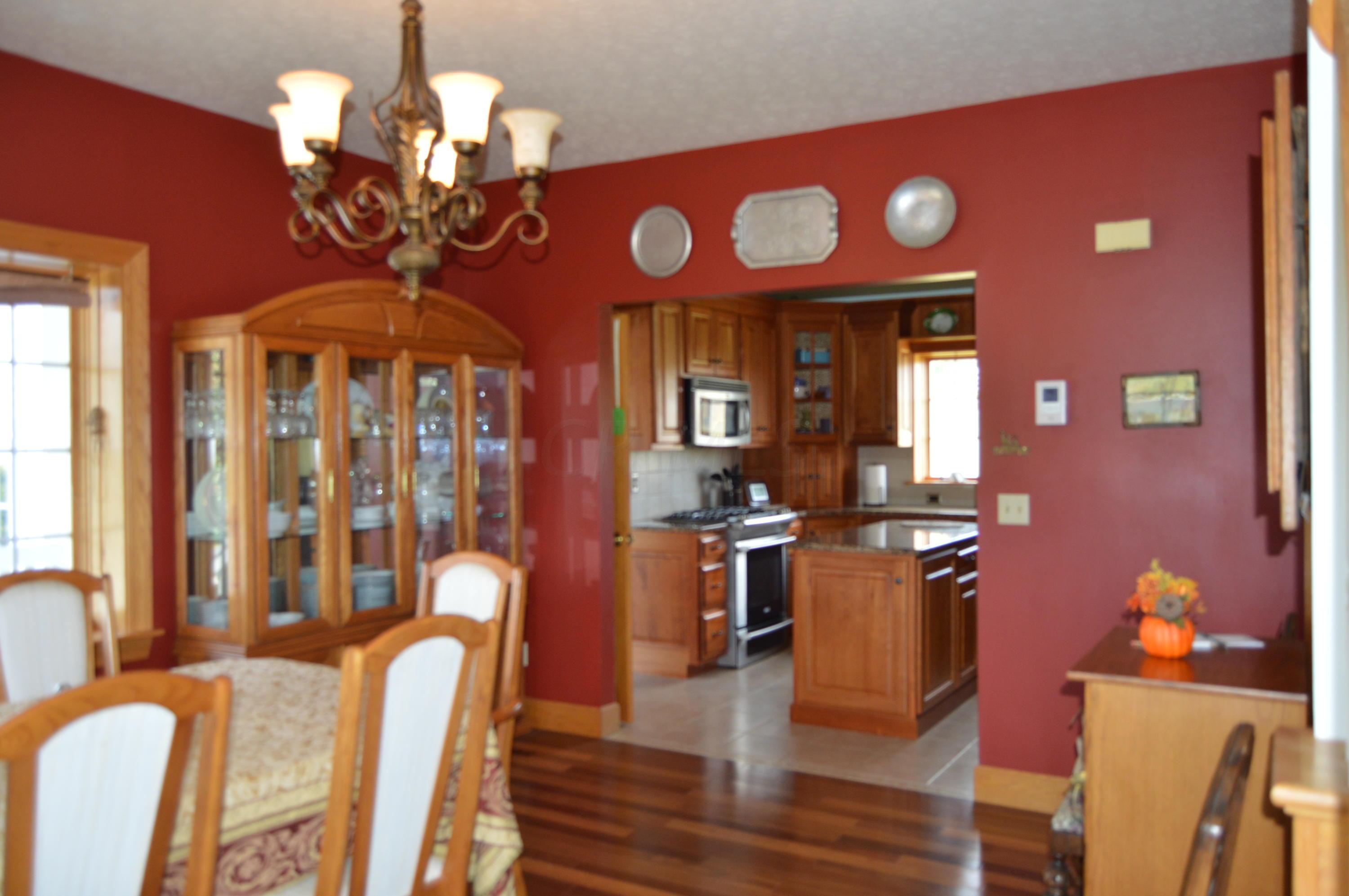 23883 Thompson Road Howard, OH 43028 - Photo 13 of 43 Gallery Image 13