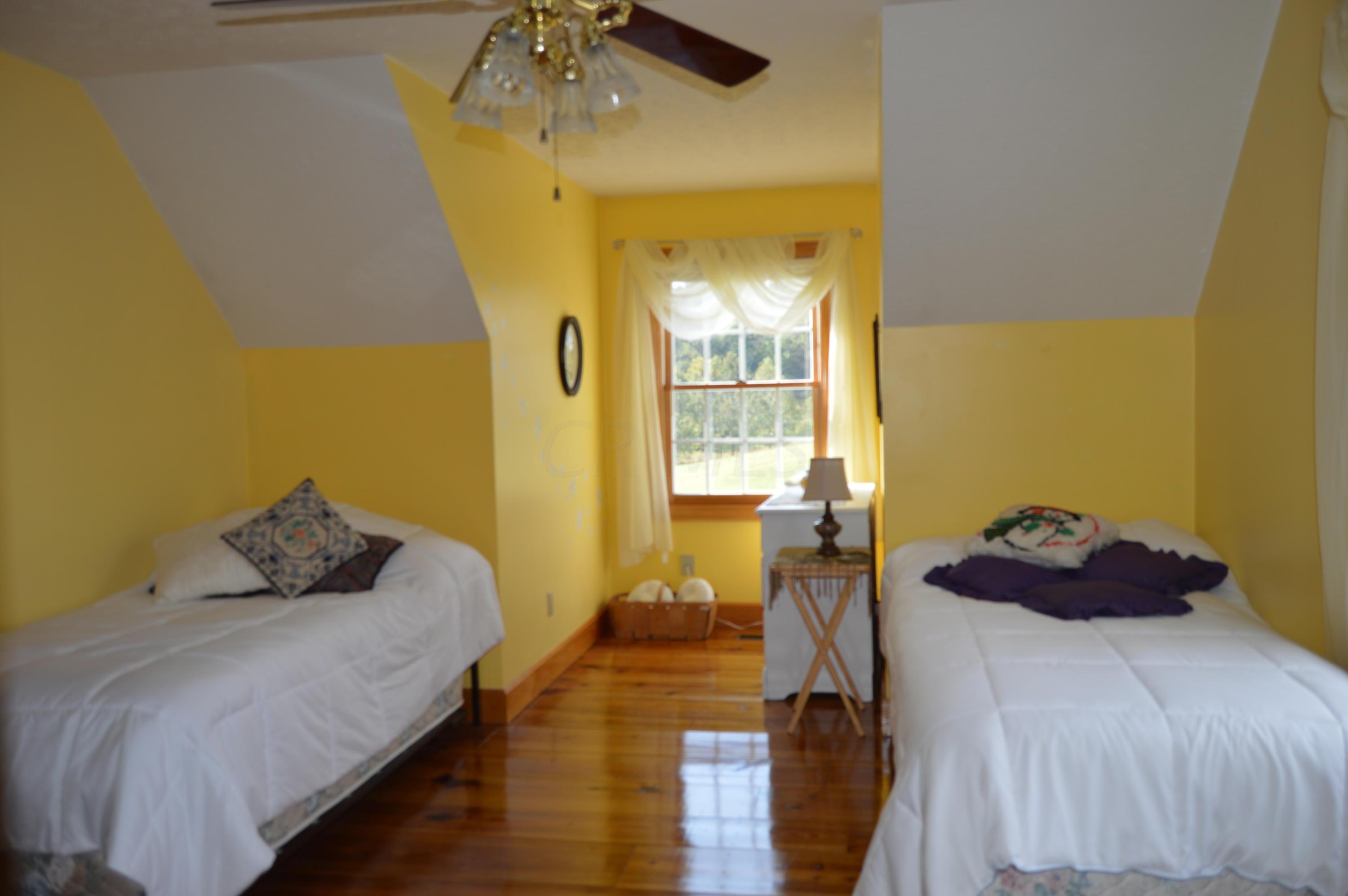 23883 Thompson Road Howard, OH 43028 - Photo 21 of 43 Gallery Image 21