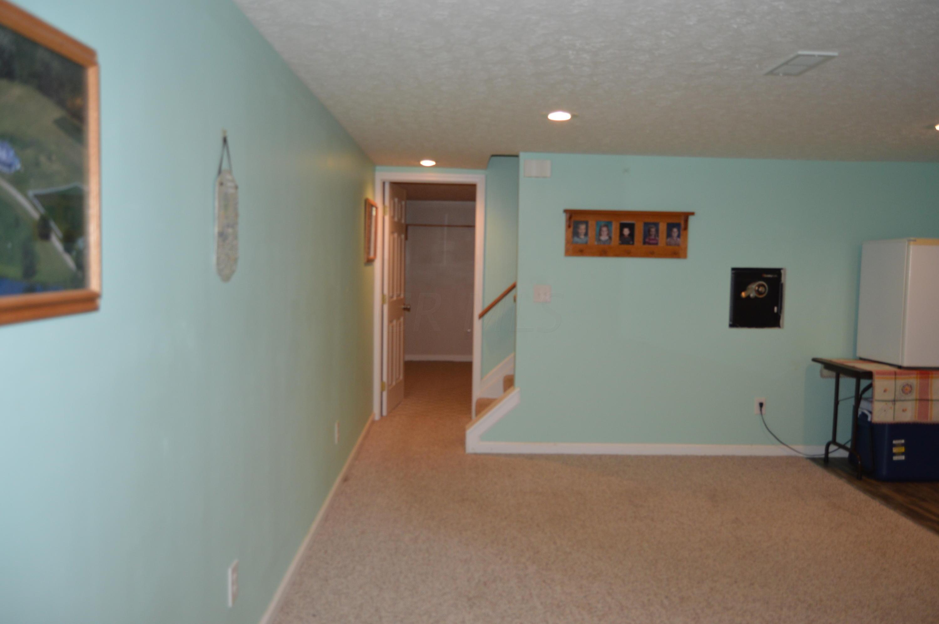 23883 Thompson Road Howard, OH 43028 - Photo 29 of 43 Gallery Image 29