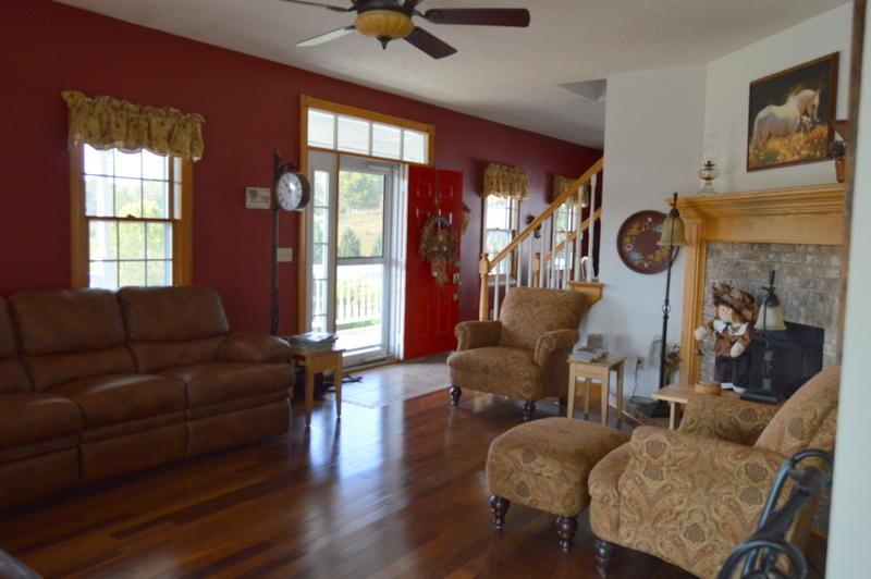 23883 Thompson Road Howard, OH 43028 - Photo 8 of 43 Gallery Image 8