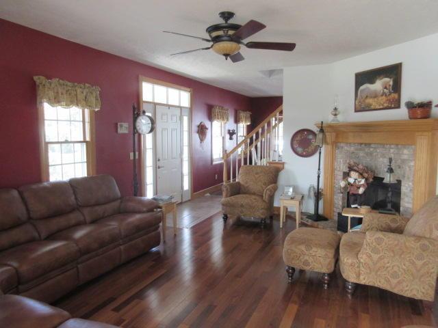 23883 Thompson Road Howard, OH 43028 - Photo 9 of 43 Gallery Image 9