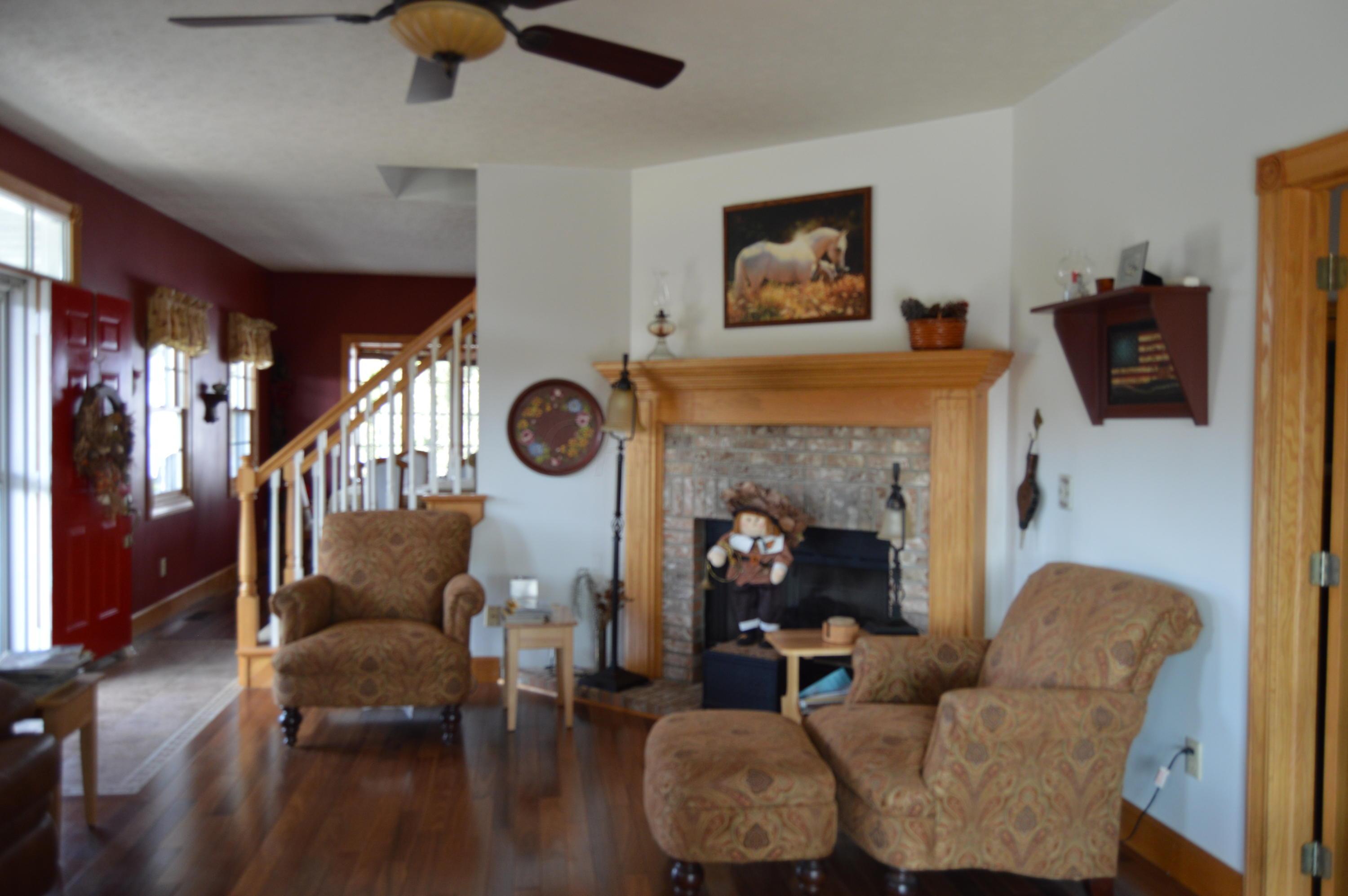 23883 Thompson Road Howard, OH 43028 - Photo 10 of 43 Gallery Image 10
