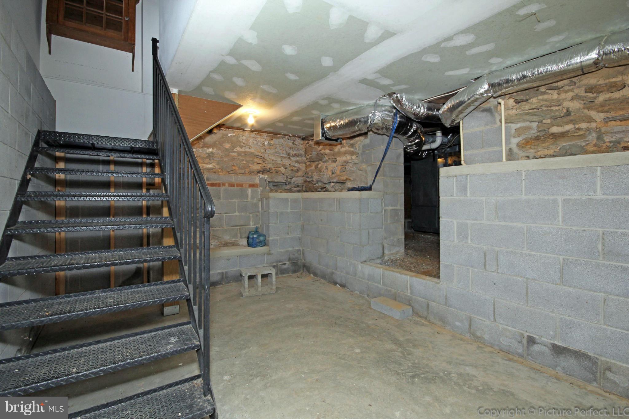 1801 Long Corner Road Mount Airy, MD 21771 - Photo 27 of 30 a view of entryway