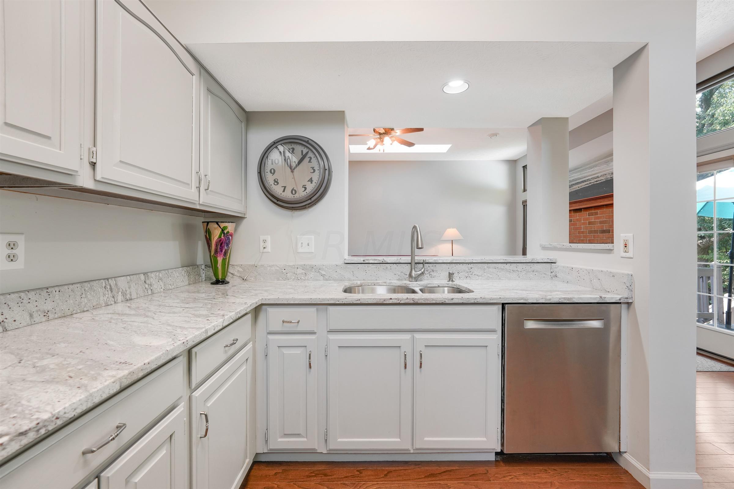 5475 Dexter Falls Road Columbus, OH 43221 - Photo 29 of 50 Gallery Image 29