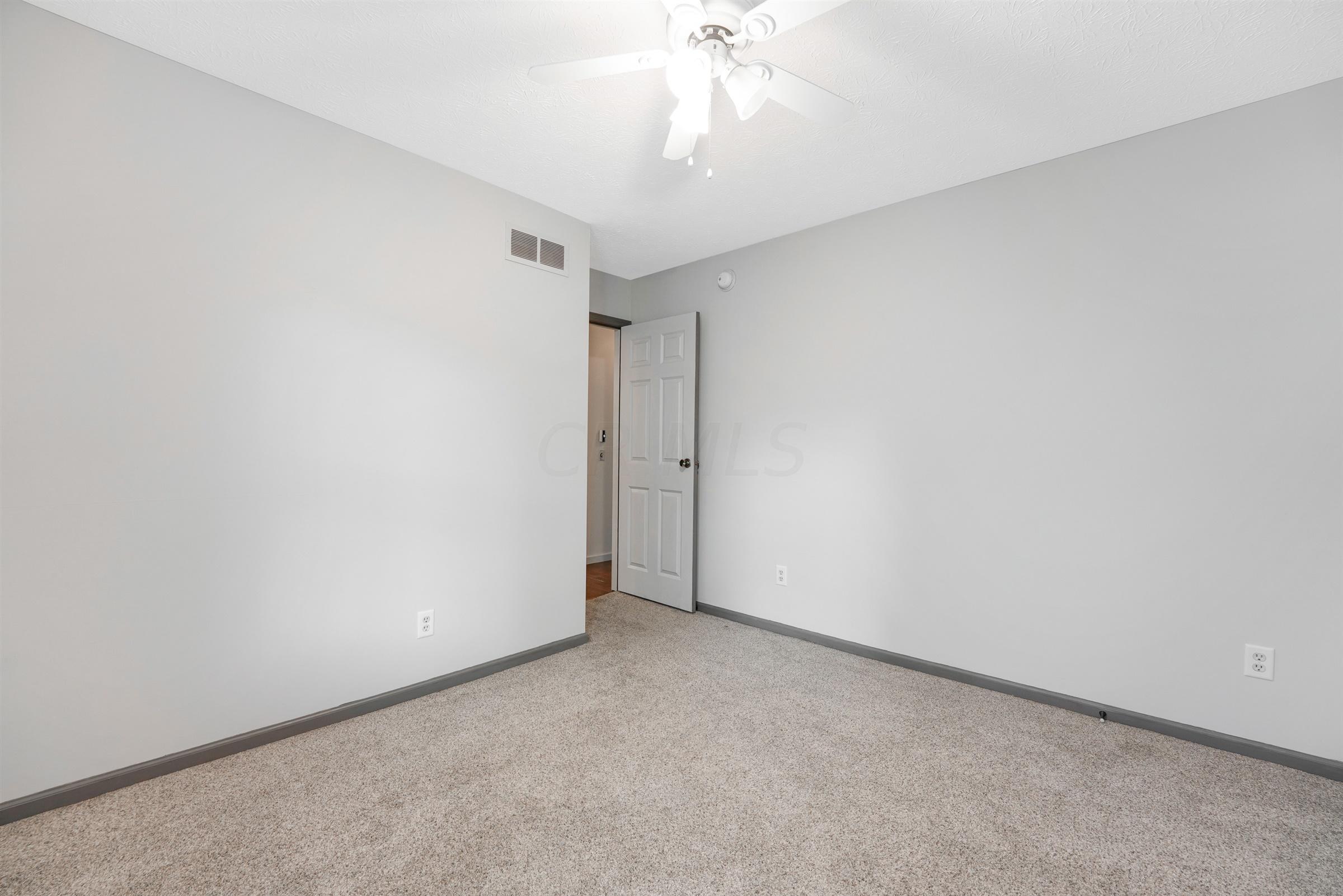 5475 Dexter Falls Road Columbus, OH 43221 - Photo 32 of 50 Gallery Image 32