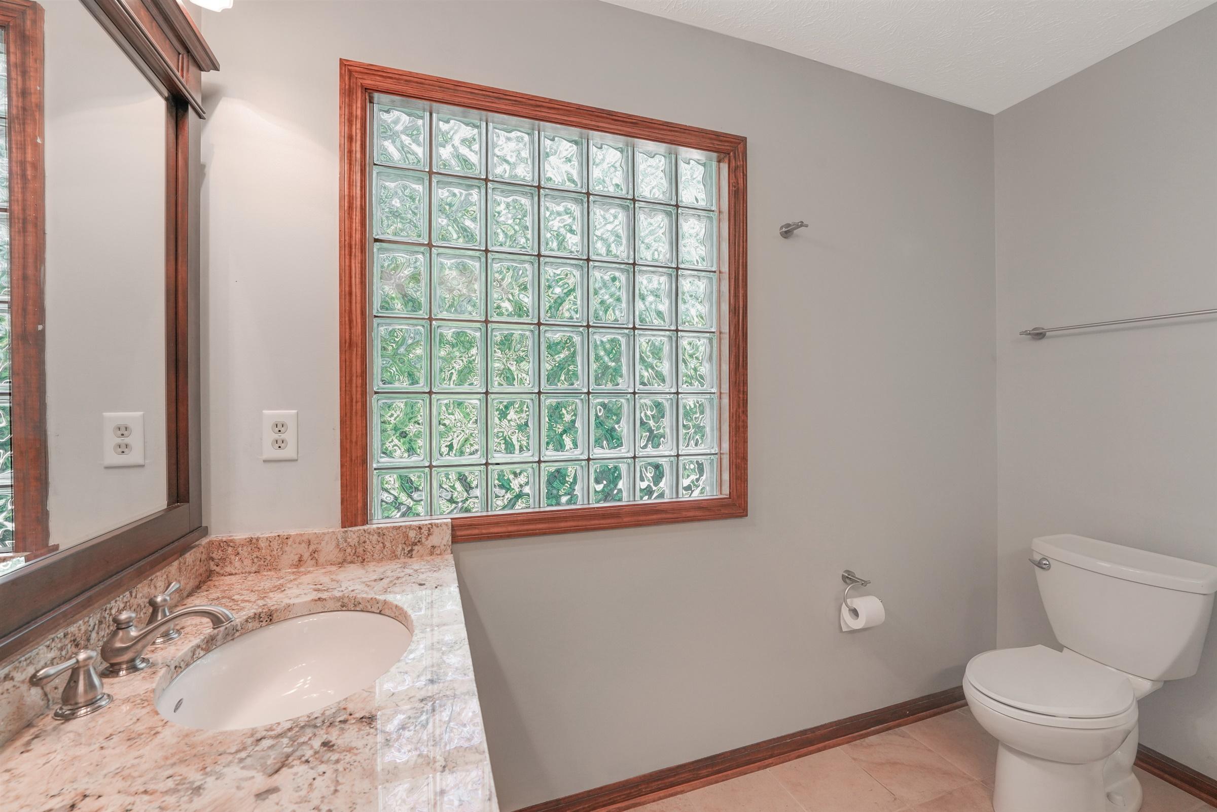 5475 Dexter Falls Road Columbus, OH 43221 - Photo 38 of 50 Gallery Image 38