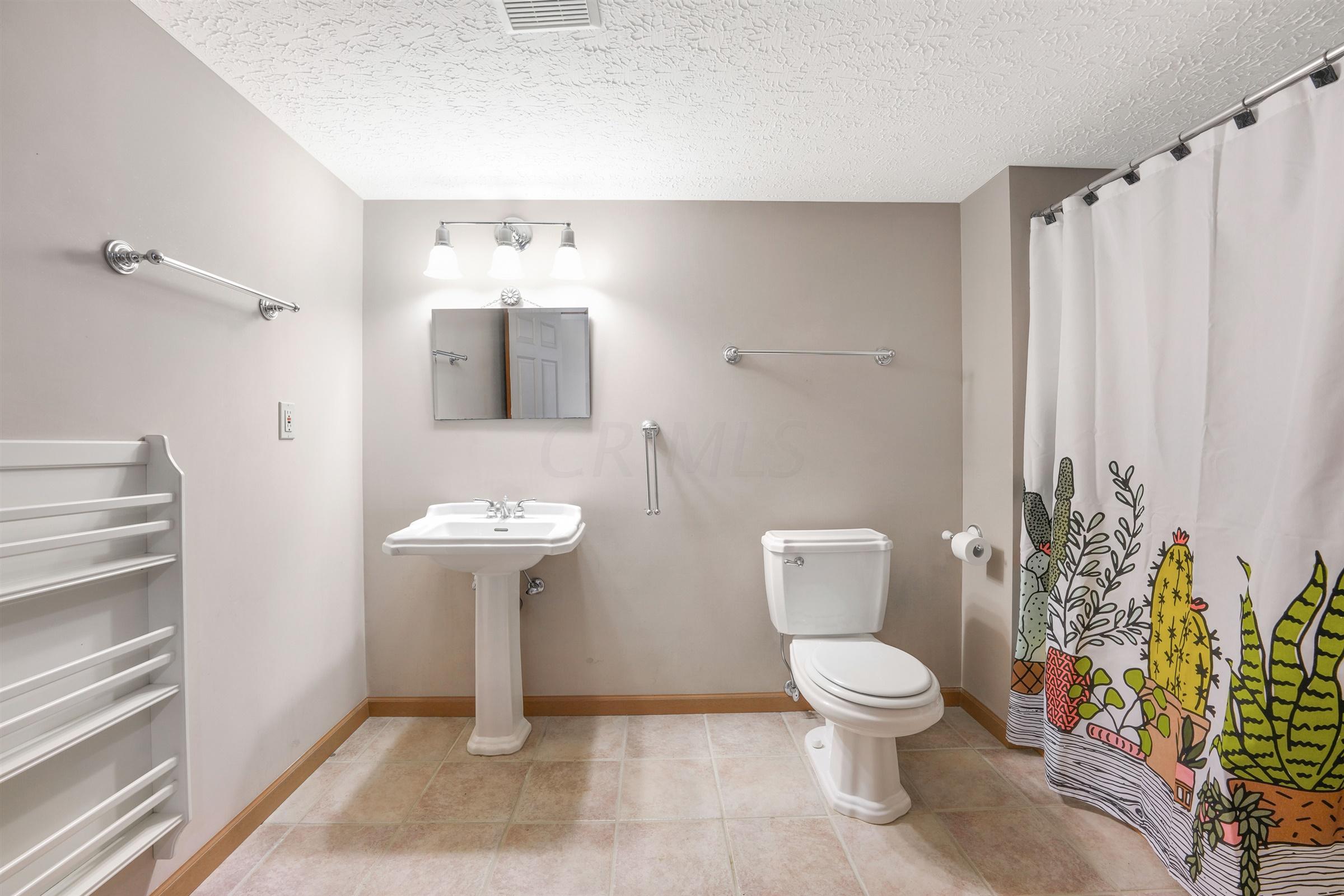 5475 Dexter Falls Road Columbus, OH 43221 - Photo 48 of 50 Gallery Image 48