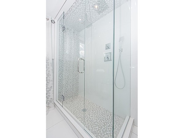 117 Temple Road Waltham, MA 02452 - Photo 12 of 21 Gallery Image 12