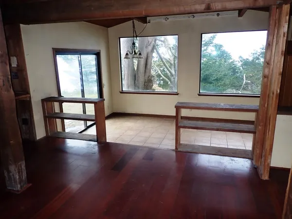 $1,700,000 | 36260 Highway 1, Carmel, CA 93923