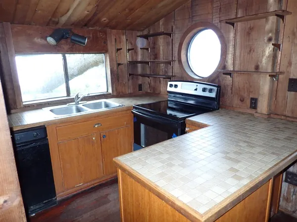 $1,700,000 | 36260 Highway 1, Carmel, CA 93923