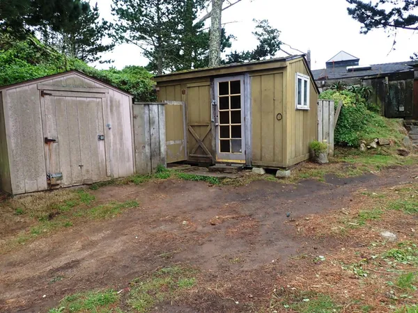 $1,700,000 | 36260 Highway 1, Carmel, CA 93923