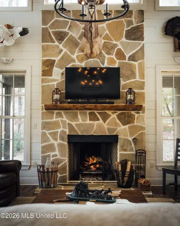 $2,100,000 | 0 Mississippi 430, Greenwood, MS 38930