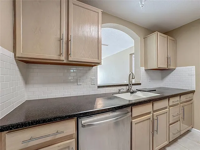 $1,750 | 3960 Southpointe Drive, Unit 515, Orlando, FL 32822