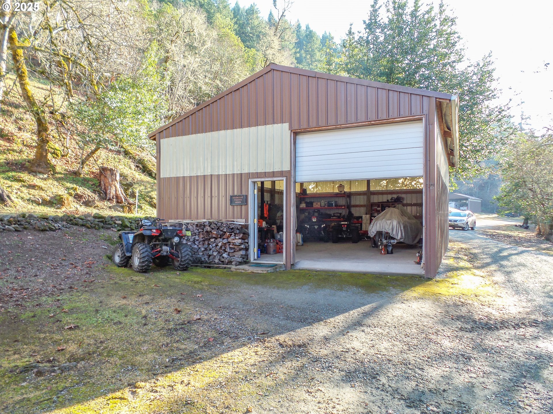 1138 Yokum Road Riddle, OR 97469 - Photo 23 of 33 Gallery Image 23