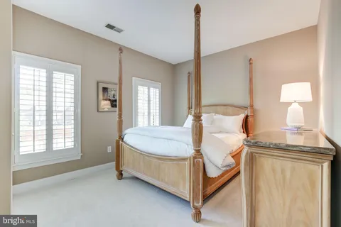 $1,800,000 | 7927 Sandalfoot Drive, Potomac, MD 20854