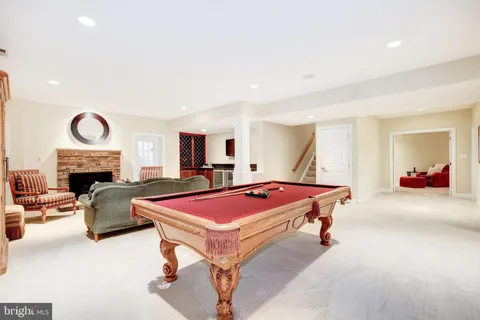 $1,800,000 | 7927 Sandalfoot Drive, Potomac, MD 20854