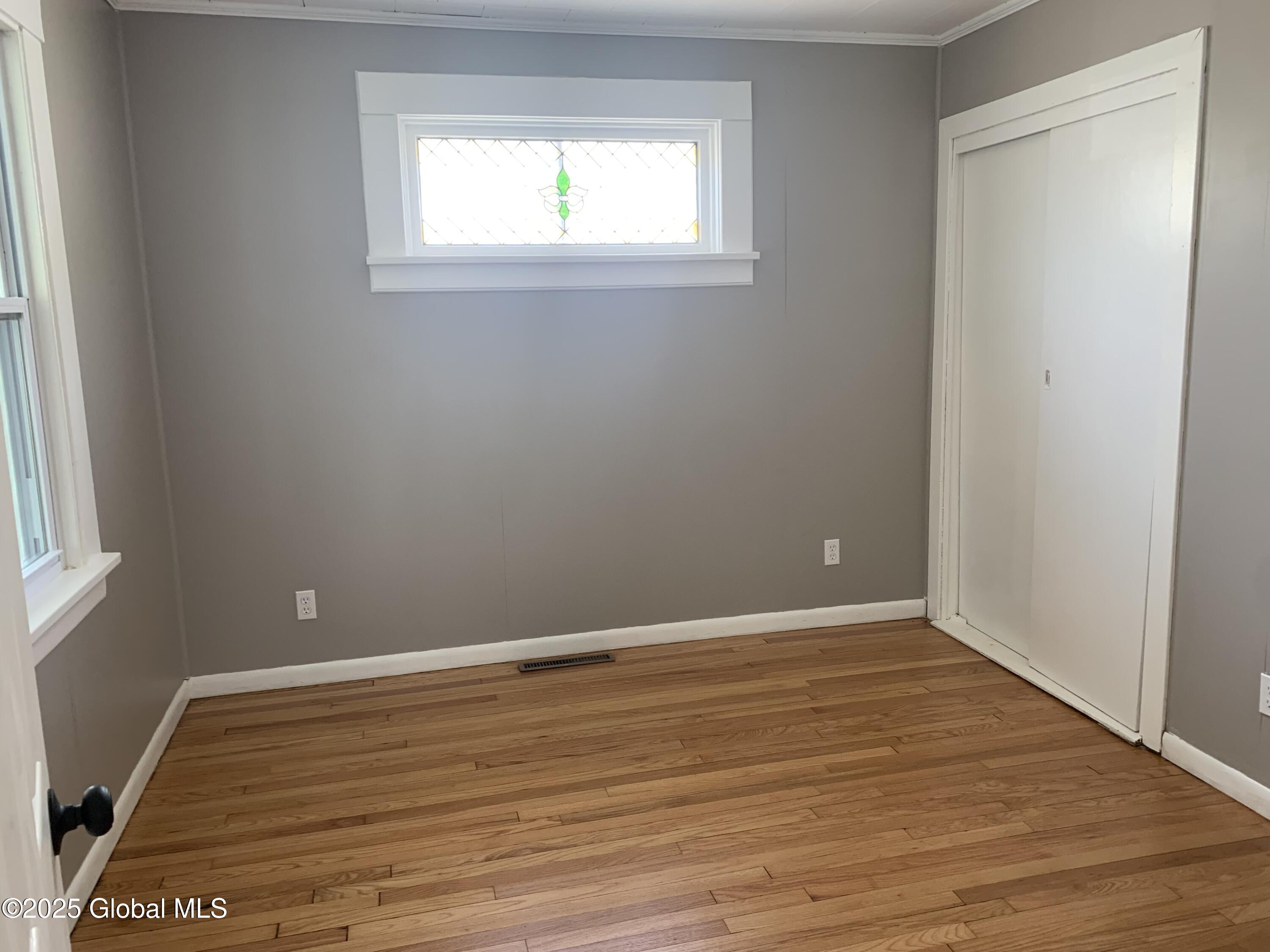 618 Poutre Avenue Rotterdam, NY 12306 - Photo 15 of 28 IMG_0433