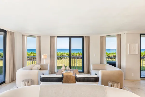 $4,550,000 | 3170 South Ocean Boulevard, Unit 203S, Palm Beach, FL 33480