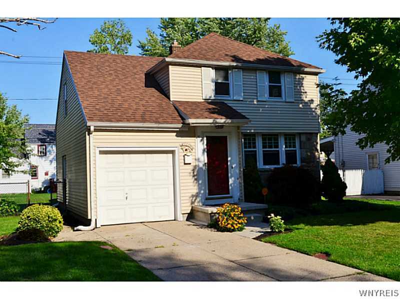 37 Roswell Road Cheektowaga, NY 14215 - Photo 1 of 1 Exterior Front. Vinyl siding and very nice curb ap