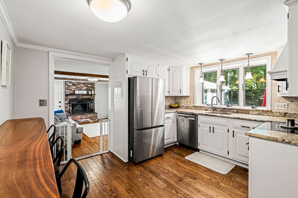 13 Andrews Road Topsfield, MA 01983 - Photo 16 of 42