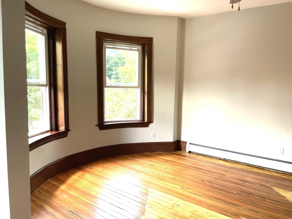 28 Montebello Road, Unit 2 Boston, MA 02130 - Photo 2 of 26